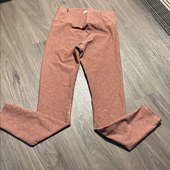 EUC Vuori Hazelnut Heather Clean Elevation Leggings - Long (Size Medium) - Picture 7 of 10